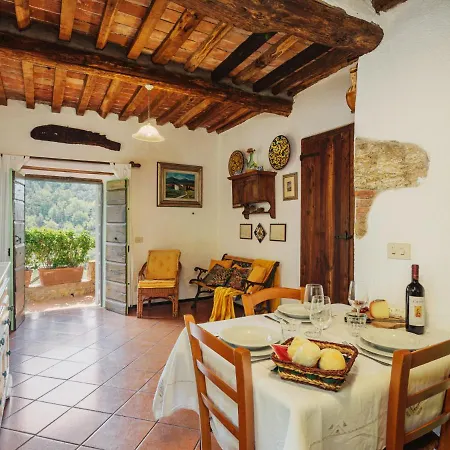 Il Metatino By Interhome Holiday home Montemagno (Lucca)